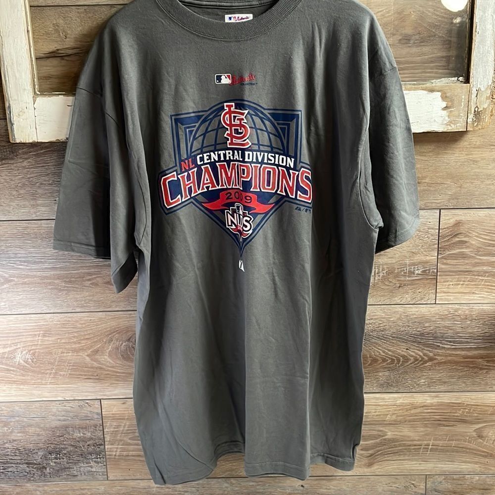 Majestic 2009 St. Louis Cardinals Central Division MLB, Size Large , Baseball